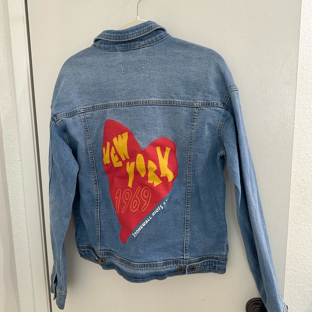 STONEWALL RIOTS NY 1969 X TARGET TAKE PRIDE denim jacket size small
